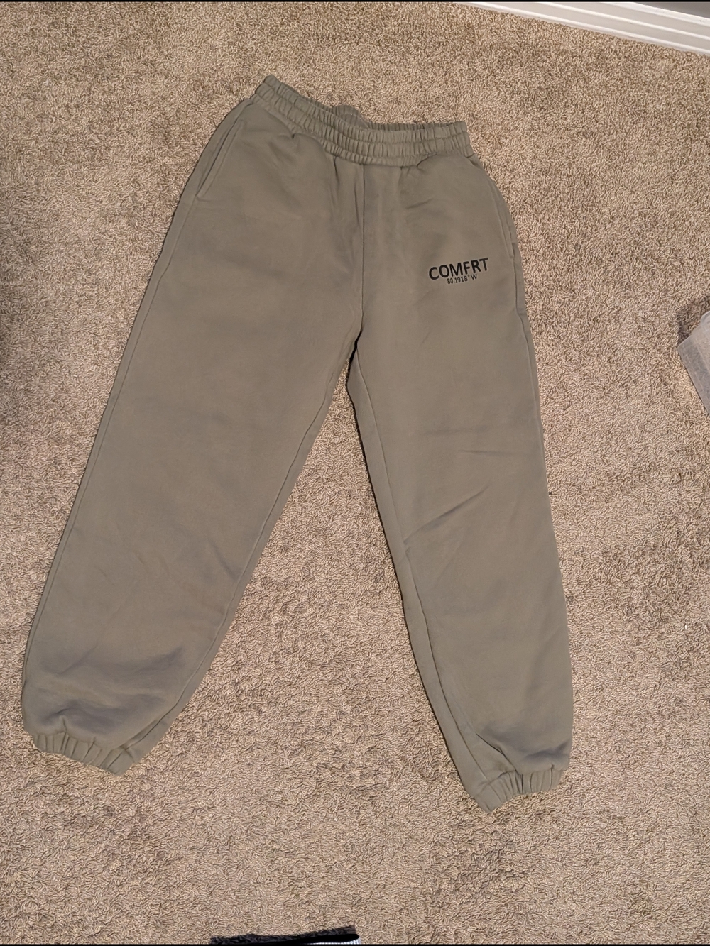 Olive Green Comfrt Sweatpants - Mens Medium